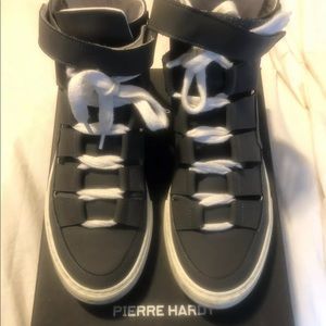 Pierre Hardy sneakers